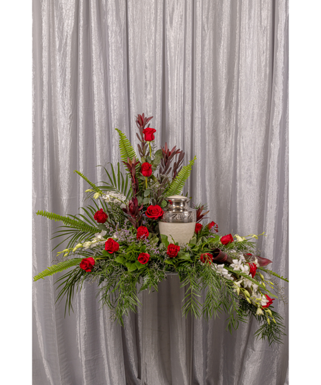 Adoration Cremation Urn Setting