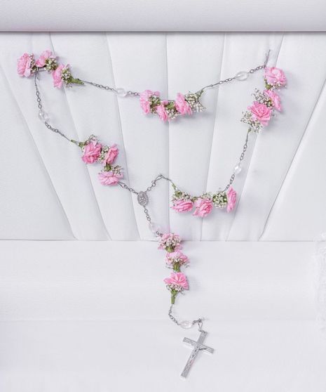 Graceful Carnations Rosary Insert
