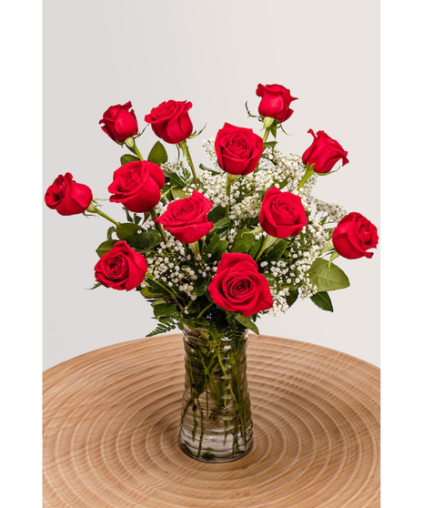 One Dozen Grand Red Roses
